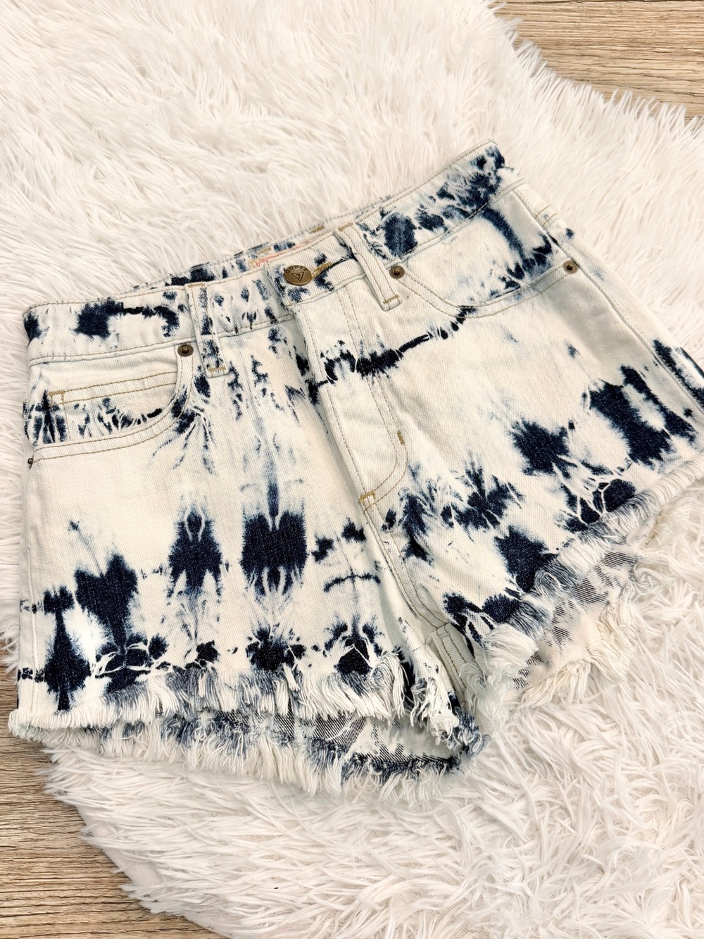 Guess Tie Dye Denim Shorts 24 Festival Cowgirl Coastal Jean